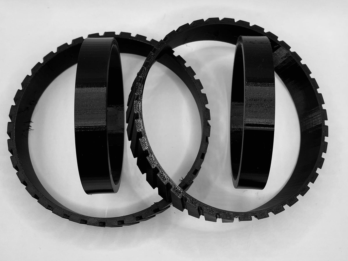 'Minnie' 1" Scale Traction engine Tyres - 150 X 30 and 90 X 50 (Set of 4)