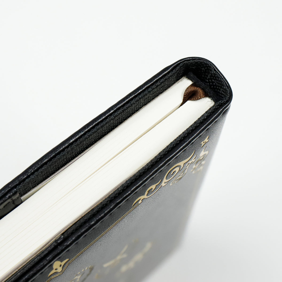 Dungeon Master A5 Vintage PU Leather Combination Lock Notebook (Black)