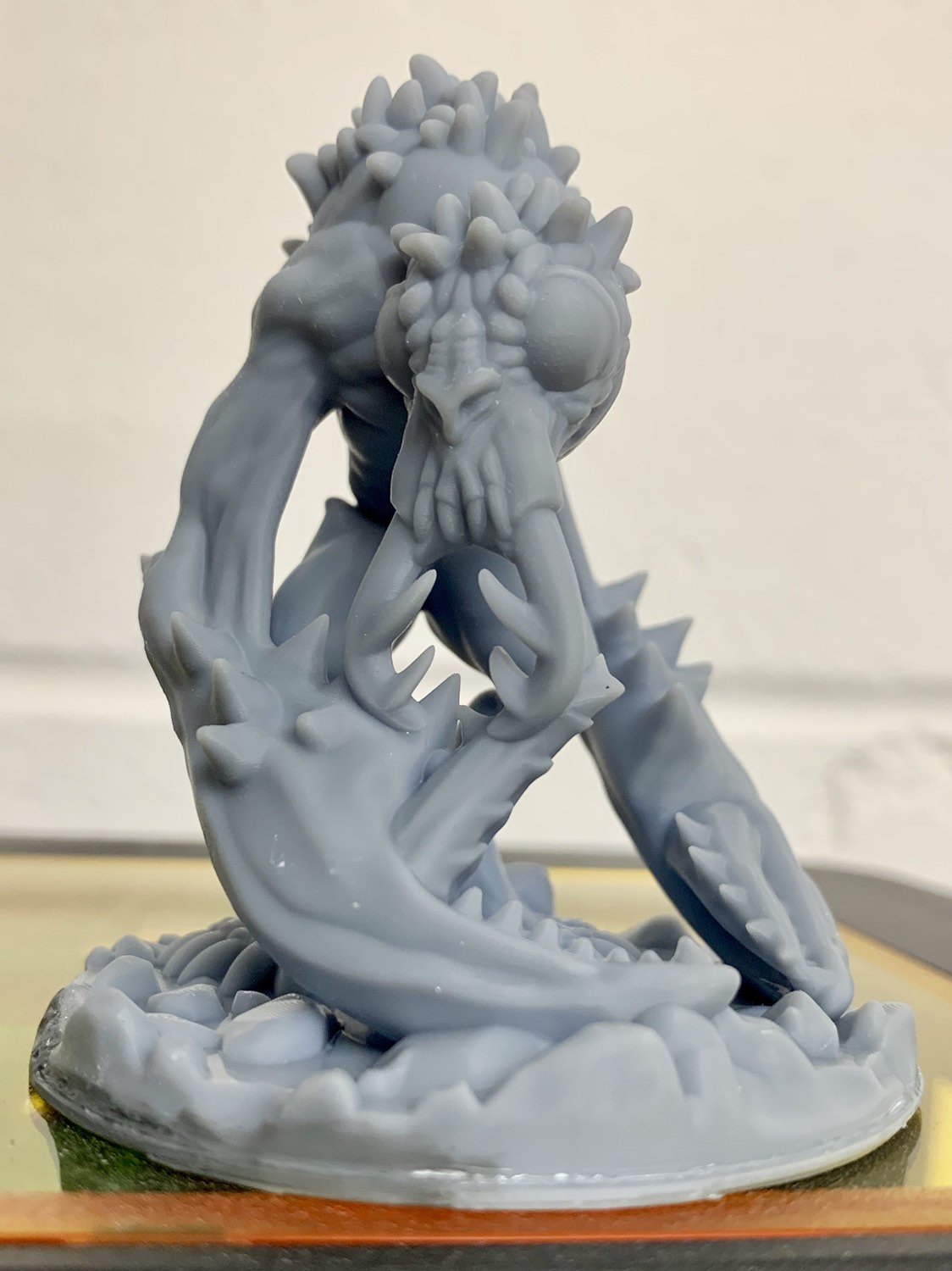 The Locken - Miniature -All Sizes | Dungeons and Dragons | Pathfinder | War Gaming