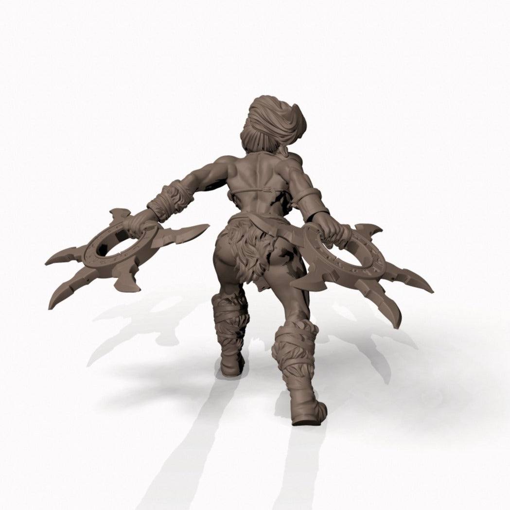 Northern Barbarian Queen - Pit Fighter Champion Miniature