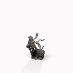 Halfling Rogue - Pit Fighter Champion Miniature