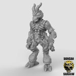Thri-Kreen with Daggers resin miniature - view 5