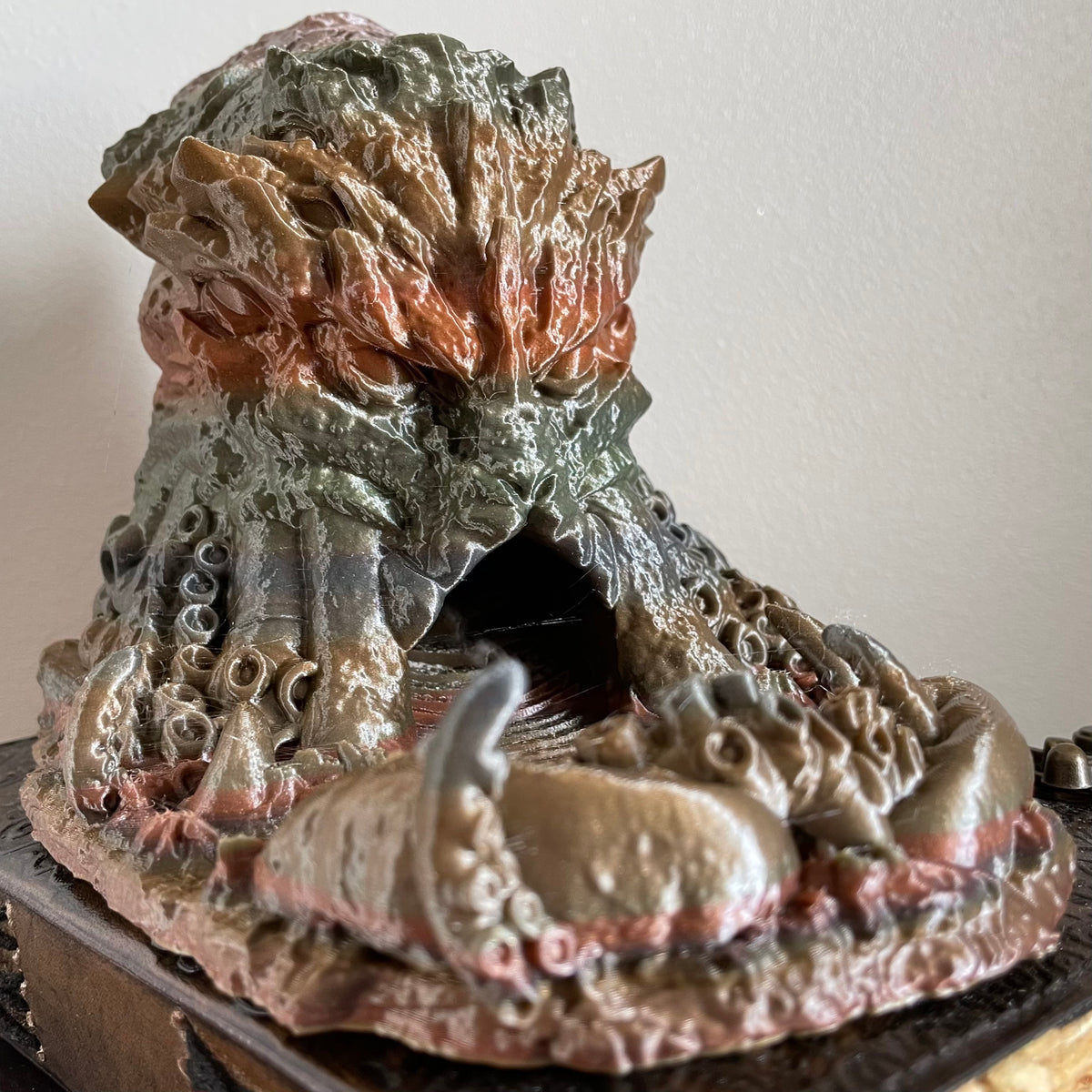 The Game of Destiny - 'Cthulhus Cave' Dice Tower